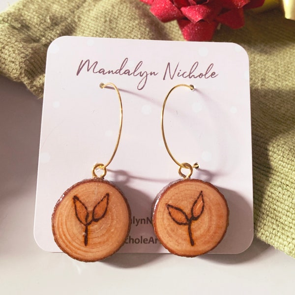 Autumn Leaf Earrings | Orange Leaf Earrings | Autumnal Earrings | Cottagecore Jewelry | Wood Slice Earrings | Cottagecore Earrings