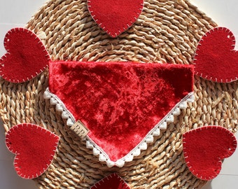 Red Velvet Valentine's Day Dog Bandana // Velvet white heart dog bandana for valentines day, love heart dog bandana, party dog bandana