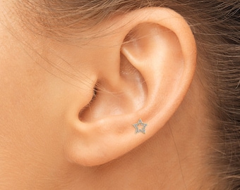 14K Solid Gold Star Tragus Piercing, Tiny Star Piercing, Minimalistische Kraakbeen Oorbel, Tiny Star Climber Stud Earring