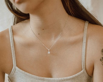 0.10 / 0.15 / 0.20 / 0.30 / 0.40 / 0.50 Ct. Diamond Solitaire Necklace, 14K White Gold Solitaire Necklace, Minimalist Solitaire Necklace