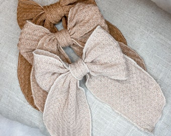 Neutral Waffle Fable Bow-Large Bow- Beige/Nude/Natural