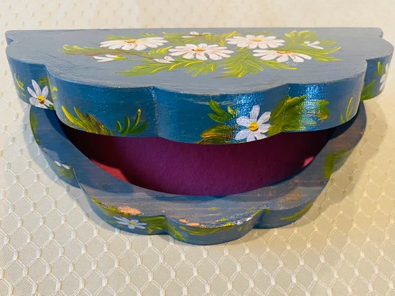 Vintage Signed HANDPAINTED Wooden Jewelry Box - image 6