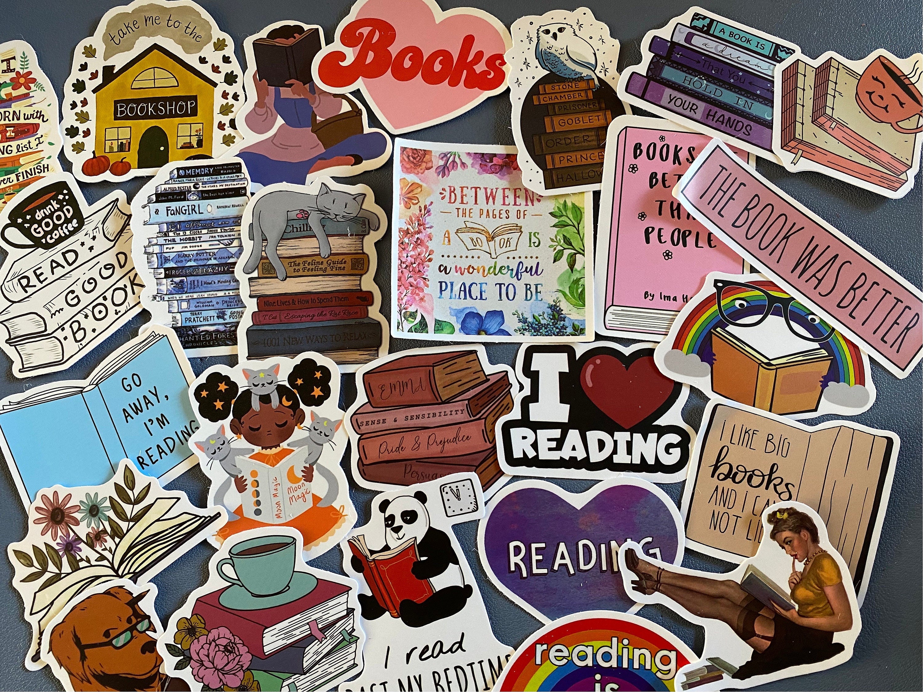  Cute Reading Stickers 50 Pcs,Library Stickers,Book Quote  Accessories Stickers for Adults Teens, Bulk Waterproof Vinyl Stickers for  Kindle Graffiti Scrapbook,Water Bottle Book Lovers Laptop Gift A :  Electronics