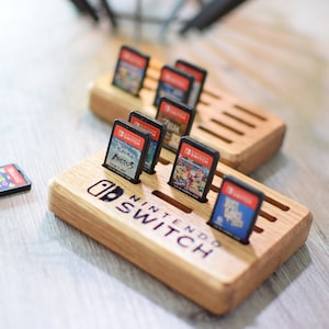 Supporto per cartucce Nintendo Switch/Switch2 in legno, supporto per giochi, decorazione per gadget da gioco, regalo/presente da personalizzare.