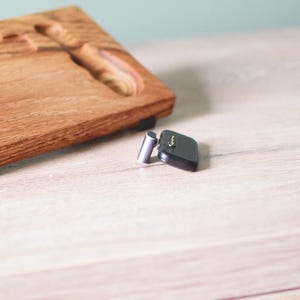 Regolatore di vapore Valve 2026, base di ricarica, supporto - Espositore in legno massello fatto a mano con incisione personalizzata per macchina a vapore immagine 9