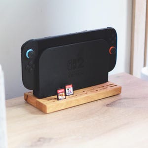 Supporto per Nintendo Switch 2 Switch 1 in legno, OLED e display / supporto per cartucce, supporto per giochi, decorazione, regalo, organizzatore