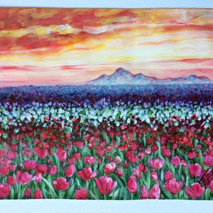 Dipinto acrilico Campo di tulipani. Paesaggio montano. Dipinto originale con colori acrilici su carta acrilica e oleata.