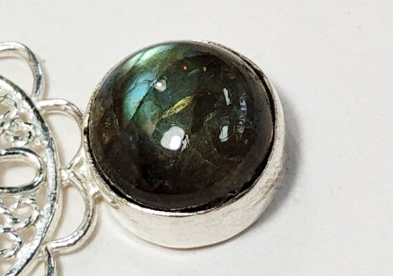 Beautiful Labradorite Gemstone Dangle Earrings wi… - image 4