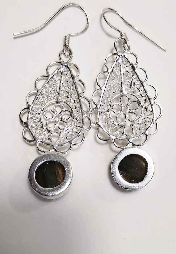 Beautiful Labradorite Gemstone Dangle Earrings wi… - image 6