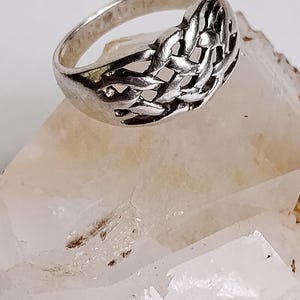 Solid Sterling Silver 925 Woven Design Ring Band, Vintage Estate. Size 6.25