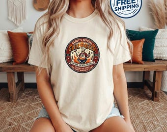 Camiseta Comfort Colors color marfil con la frase "Daddy Grill Master", regalo de cumpleaños para papá.