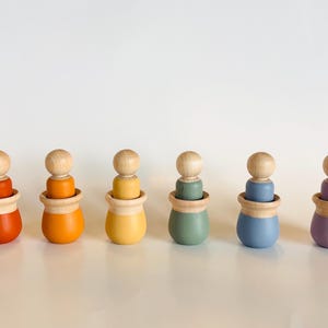 Rainbow Peg Dolls in cups | Montessori Toddler Toys | Nesting Peg Dolls | Loose Parts Play