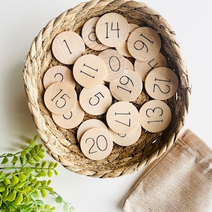 Wooden number coins | Montessori Math | Wooden number discs | Counting 1-20 | Counting 1-10 | Counting 1-30