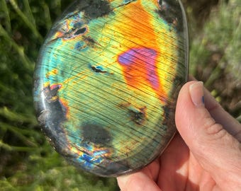 Mermaid Labradorite soap stone/therapy stone (Madagascar)