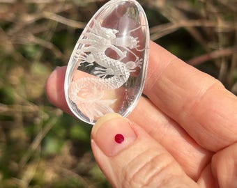 Water dragon in rock crystal (carving from China)
