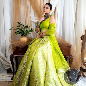Designer  Brocade Neon Green  Choli Dupatta For Women Bridesmaids Wedding Bridal Wear Lehenga Choli Bollywood Party Wear custom-made Lehenga