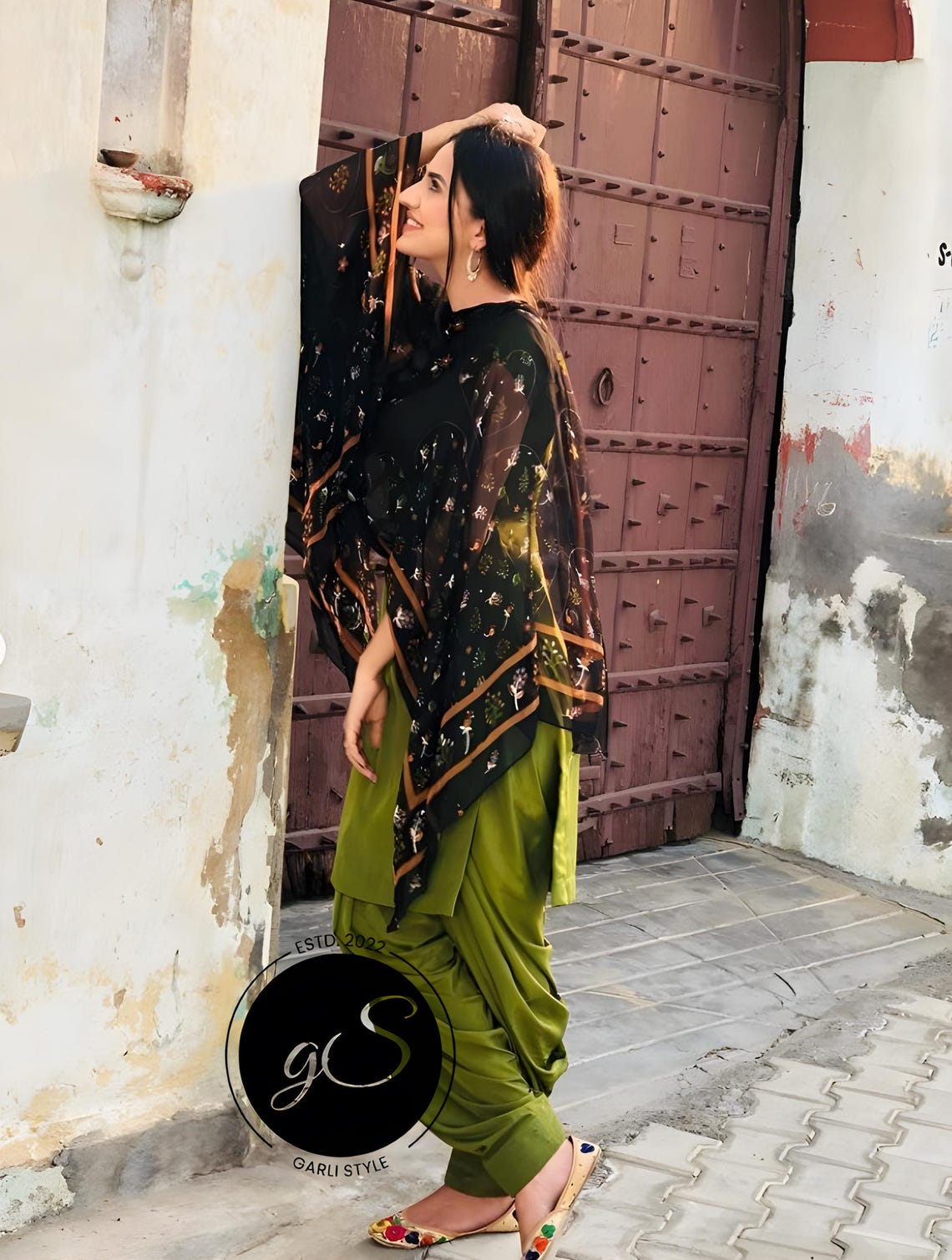 Green Patiala Style Silk Embroidered Punjabi Salwar Suit