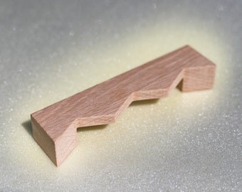 Tirador de madera ondulado y curvo para puerta de armario + tornillos. Tirador de madera ondulado y festoneado para cajón de escritorio de cocina, tocador, arcón y aparador