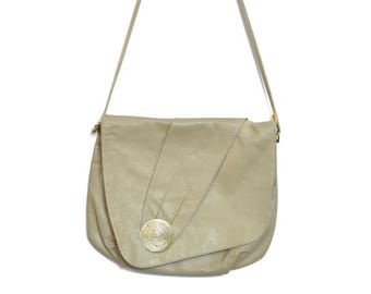 Vintage Beige Leather Shoulder Bag | 80s Gold Button Crossbody