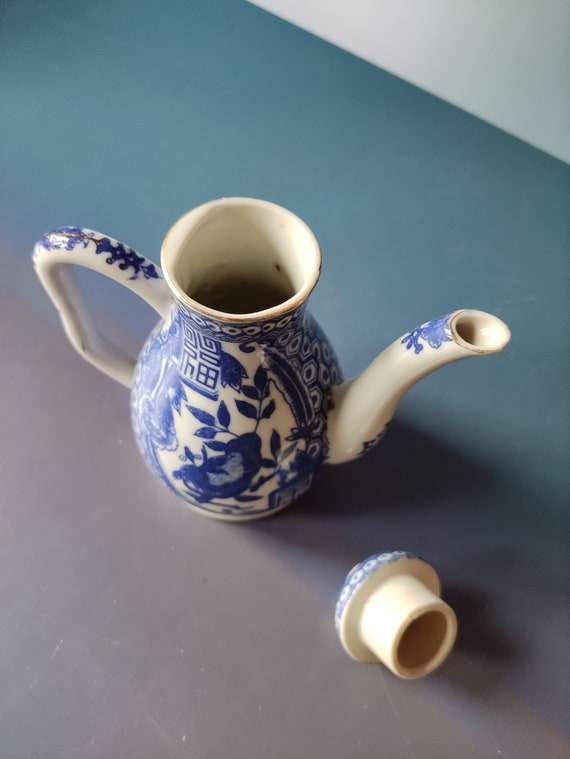 YAMARYU Oriental Blue and White Saki or Tea Pot -  Israel