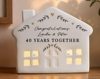 Personalised 40th Anniversary Black and Gold Wreath LED House - Gift for Ruby Wedding, Couple, Family, Friends