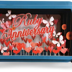 Wiadomość w butelce 3D Pop Up Ruby 40th Anniversary Hearts Card z pozdrowieniami