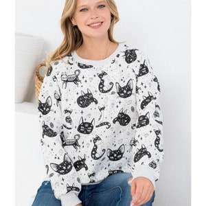 black and white cat print sweatshirt