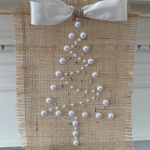 Pearl and Burlap Christmas Tree Wall Hanging ~ Shabby Christmas ~ burlap and white ~ Farmhouse Christmas ~ burlap Christmas ~ rustic art