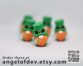 Llavero flexible de duende: amuleto de la suerte para el Día de San Patricio