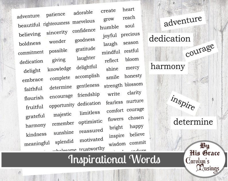 Op de afbeelding: Een witte achtergrond met zwarte tekst. De tekst is gerangschikt in een rasterpatroon en bevat woorden als "avontuur", "toewijding", "harmonie", "moed", "inspireren" en "bepalen". De woorden zijn inspirerend en motiverend.