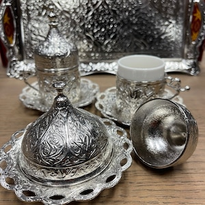 Türkisch Griechisch Arabisch Kaffee Espressotasse Untertasse Porzellan Set für 2 Personen Silber Osmanische Kaffeetassen