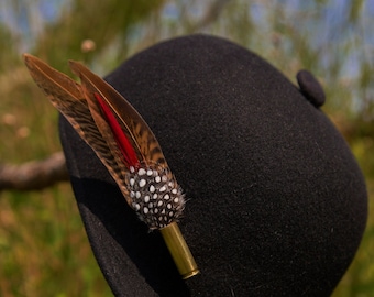 Feather Pin, Lapel Pin, Hat Pin, Feather Brooch, Guinea Feather, Pheasant Tail, Groom Pin, Bride Pin, Wedding Pin, Wedding Lapel,Boutonniere