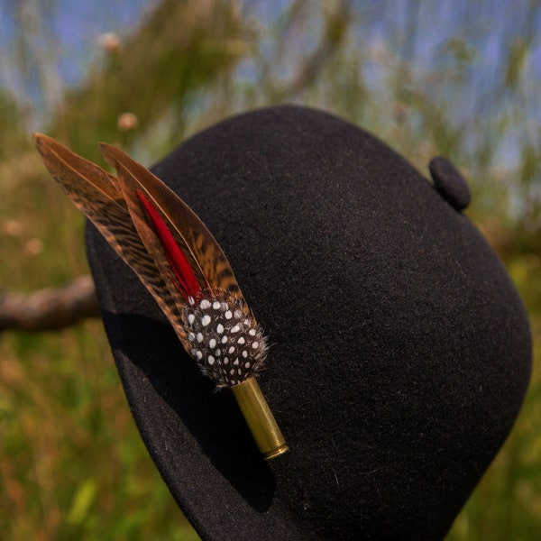 Feather Pin, Lapel Pin, Hat Pin, Feather Brooch, Guinea Feather, Pheasant Tail, Groom Pin, Bride Pin, Wedding Pin, Wedding Lapel,Boutonniere