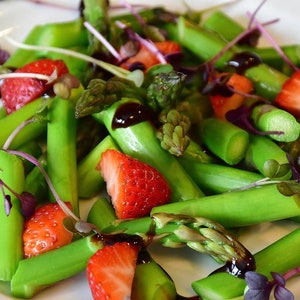 Mary Washington Asparagus, Perennial Plant, Easy to Grow, Comes Back Every Year, 20 Seeds