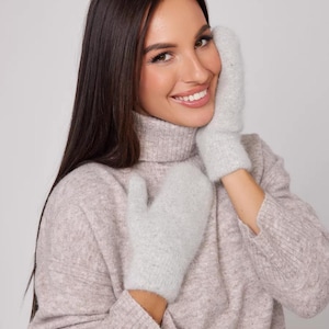 Angora Wool Women Mittens Cozy Angora Wool Knit Mittens Warm Angora Knit Mitts Cold Weather Accessories Natural Premium Angora Handmade