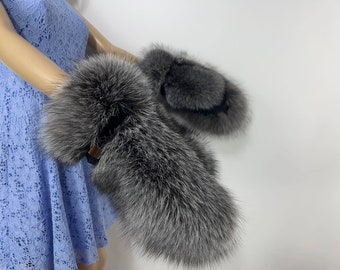 Mitaines en fourrure de renard argenté avec doublure en laine (Saga Furs) (Ajustement personnalisé)