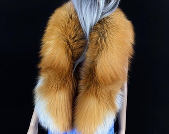 Gold fox fur collar/stole (Saga Furs)