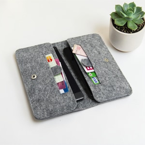 Cartera plegable de fieltro hecha a mano para teléfono: Doble soporte para teléfono y tarjetas (libre de impuestos en EE. UU.)