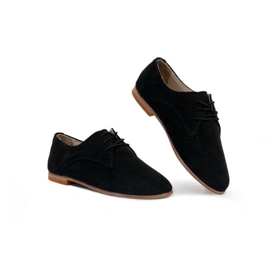 slim fit dress slacks Classic Black Leather Wide Fit Casual Mary Jane Shoes – Tall Size main image 0