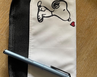 Snoopy pencil case, makeup case, cosmetic case