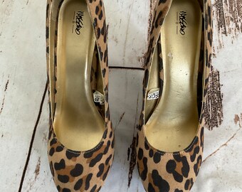Mossimo leopard heels deals