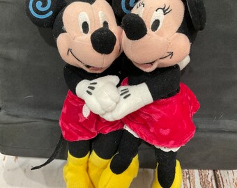 Vintage Mickey And Minnie Mouse Valentine Plushies