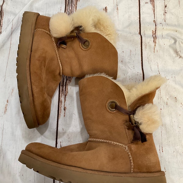 Ugg Irina Star Charm Chestnut Boots