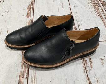 Zapatos planos de piel sintética Edna negros para mujer de Naturalizer de NWOT