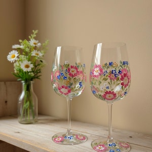 Hand Painted Floral Wine Glass: Personalized 17 oz Flower Glass
