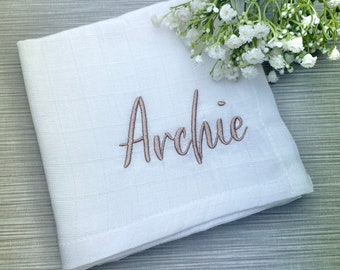 Muslin cloth | Embroidered personalised name muslin cloth | Personalised muslin square | Baby gift | Baby