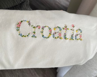 Koszulka z haftowanym kwiatem z Chorwacji z grubej bawełny