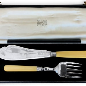 Dated 1918 Sterling Silver Fish Slice and Fork Bone Handles Fish Servers w/ Box