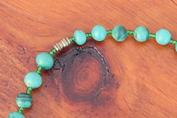 Vintage Graduated Malachite Necklace Strung with … - image 6
