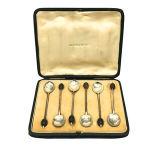 1910 Set of Six Sterling Coffee Bean Demitasse Spoons By Mappin and Webb & Case